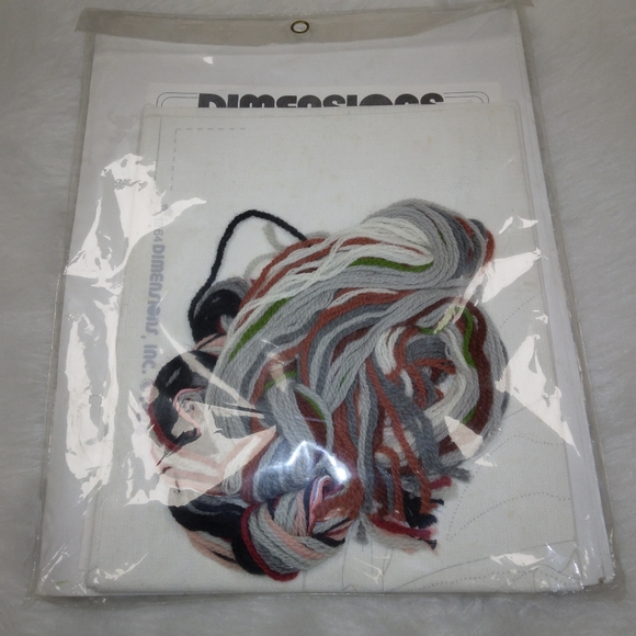 Dimensions Crewel Kit, Fancy Clown from Carolyn Barrani, New! - Picture 6 of 6